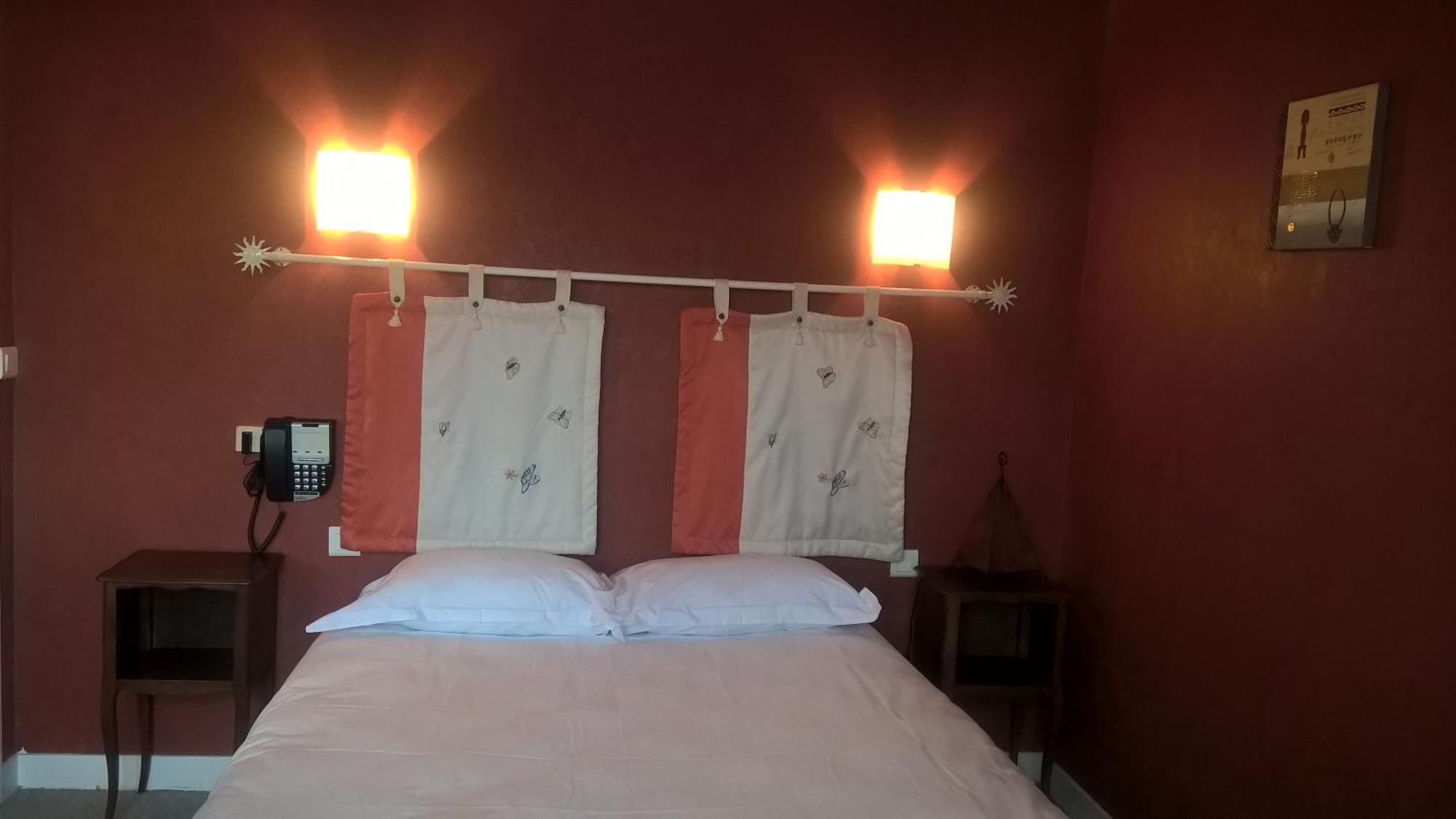 Hotel Restaurant Le Moulin De La Renne Adults Only Proche Zoo De Beauval Thésée エクステリア 写真