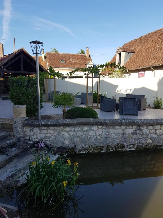 Hotel Restaurant Le Moulin De La Renne Adults Only Proche Zoo De Beauval Thésée エクステリア 写真